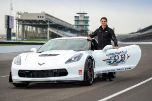 Chevrolet Corvette Z06 Indy 500 Pace Car 2015 года